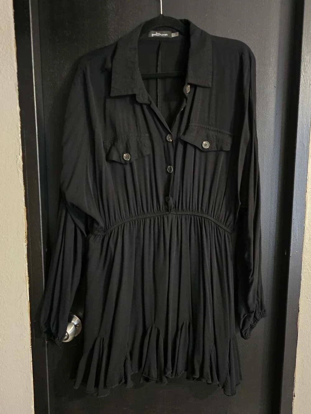 Good Time USA Black Button-Front Long Sleeve Short Dress